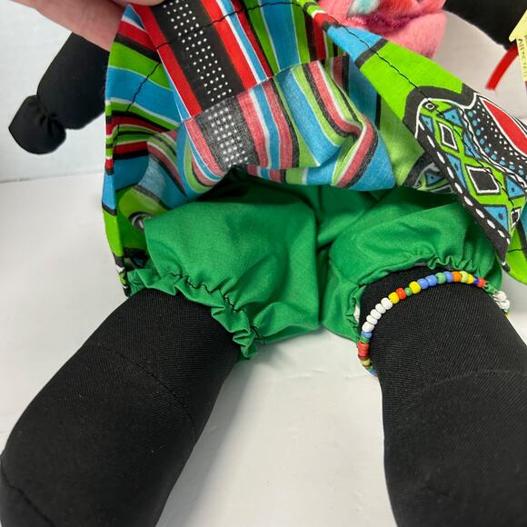 Vintage 2008 Handmade African Mother figure Doll with Baby on Back - Picture 4 of 9